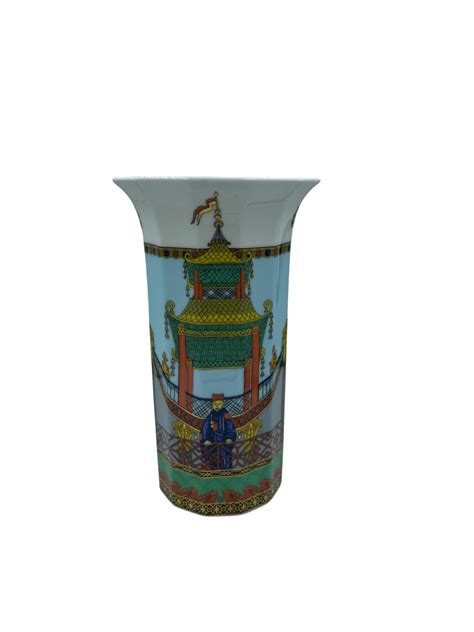 versace marco polo|versace le vase.